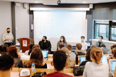 AMPHI_ALUMNI-IGS-RH_PARIS_ECOLE_LOUAFI_GAUTEUR_8_EVENT